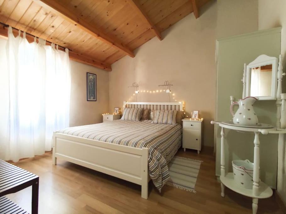Casa Rural Tozolosolobos Otero de Bodas Bagian luar foto