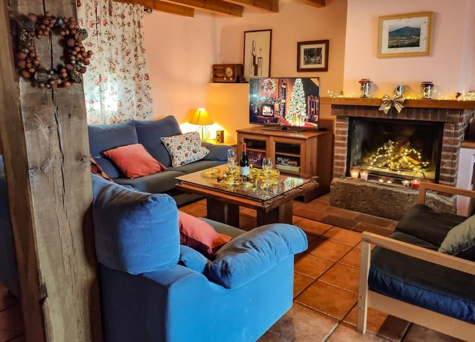 Casa Rural Tozolosolobos Otero de Bodas Bagian luar foto